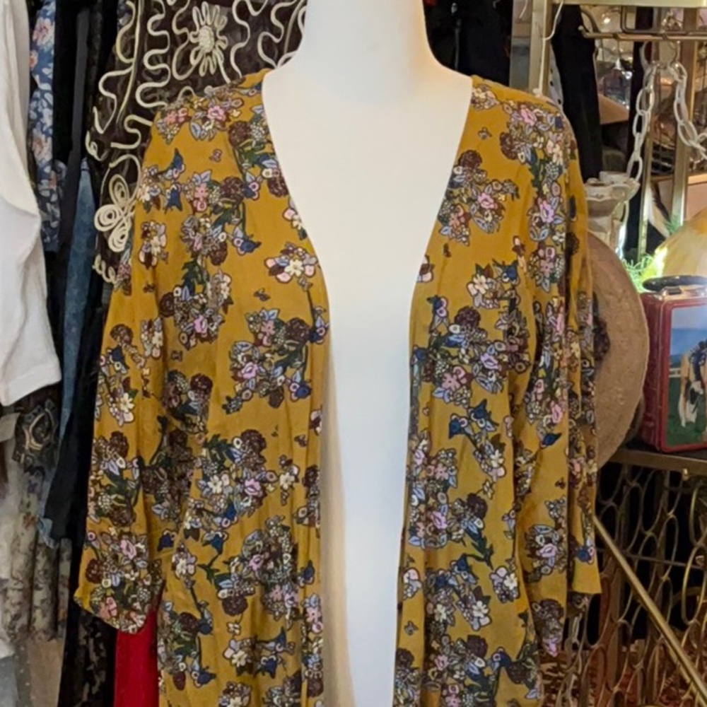 0094 Anandas Collection Yellow Floral Kimono W/ F… - image 2